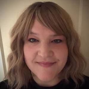 Meet your Posher, Candice